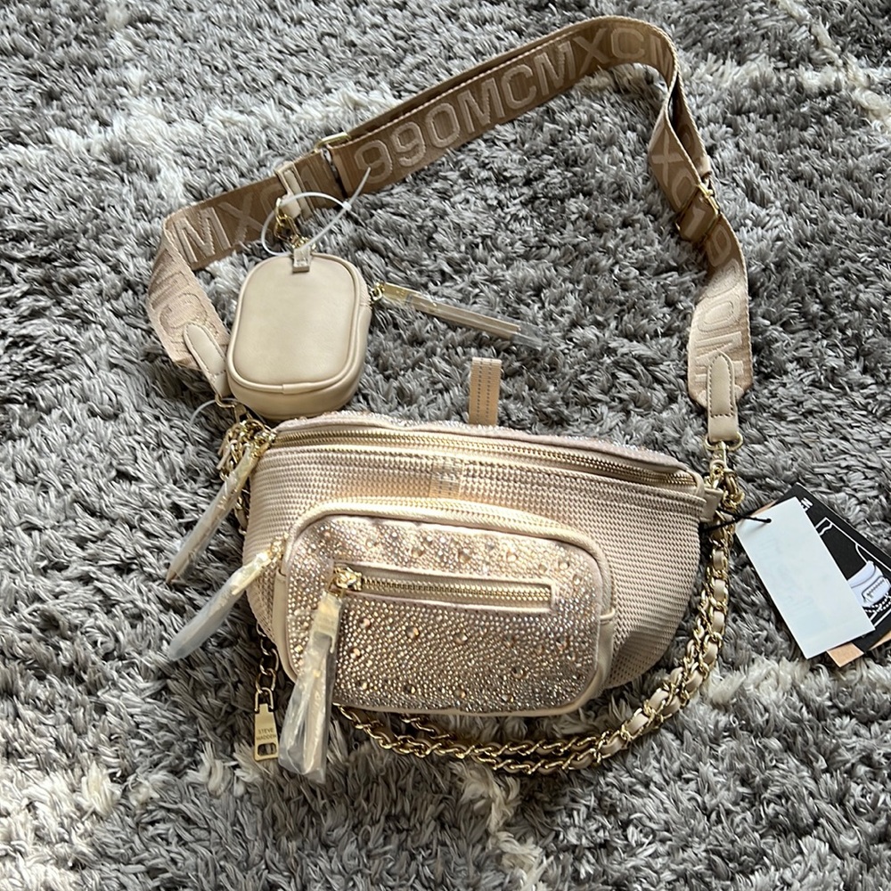 Steve Madden Belt Bag